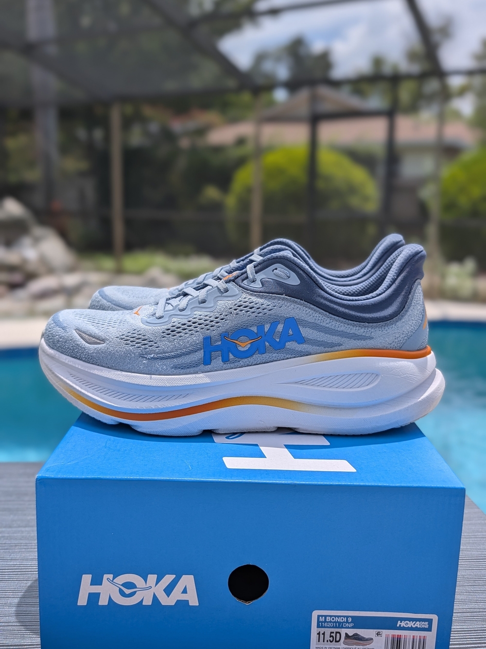 Size 11.5 Men's - Hoka One One HOKA Bondi 9 Drizzle Downpour